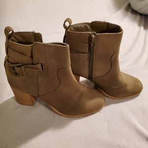 Charlotte russe ankle booties women's size 7